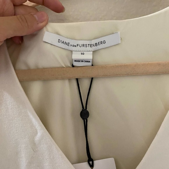 NWT Diane Von Furstenberg Jenn Sleeveless Ivory Dress Size 10 - Picture 7 of 8